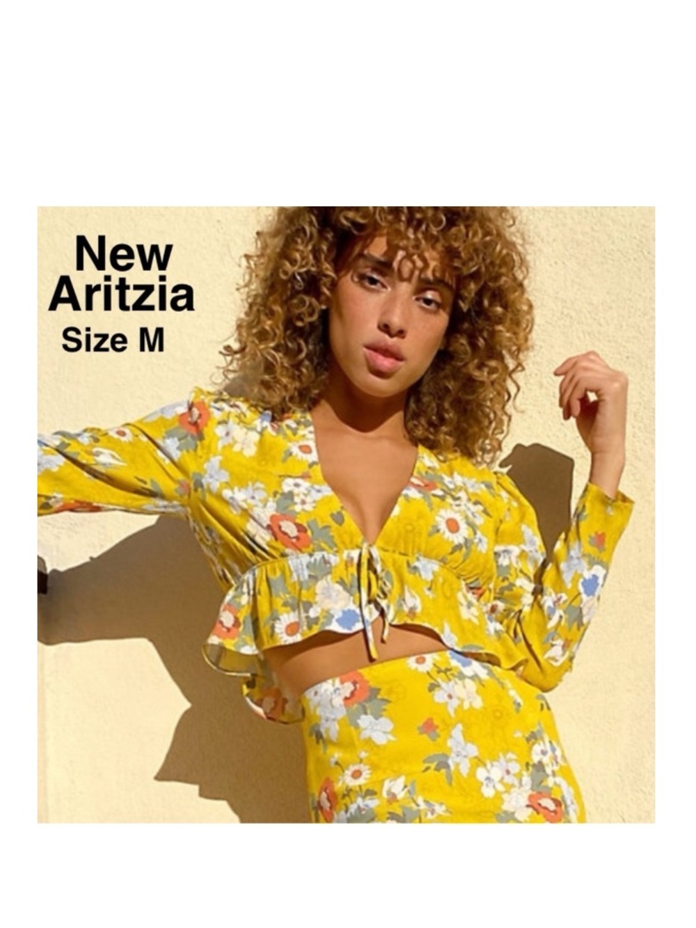 NWT Aritzia Sunday Best floral printed Crop Tie-Front Blouse Size M Wtags⭐️⭐️⭐️